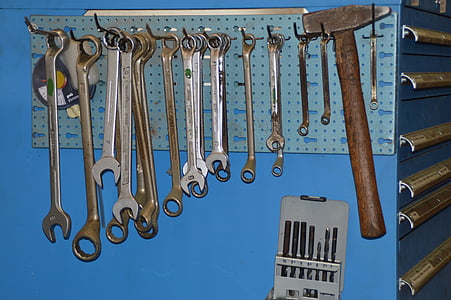 εργαλεία, Εργαστήρι, σφυρί, γαλλικό κλειδί