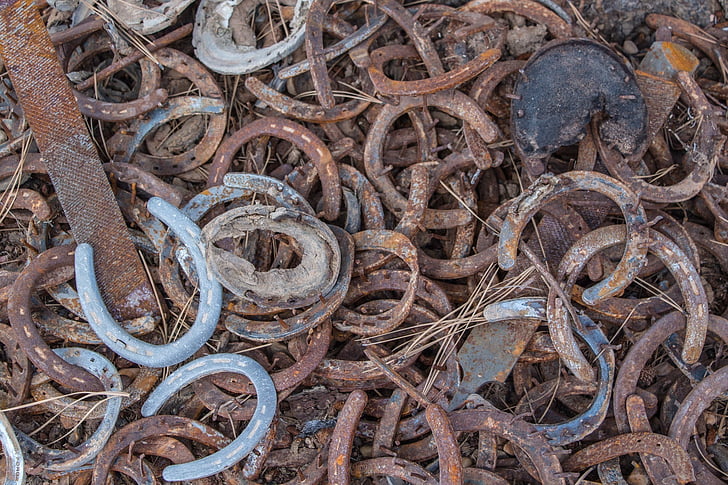 horseshoes, horse, lucky charm, pile, old, rusty, memory