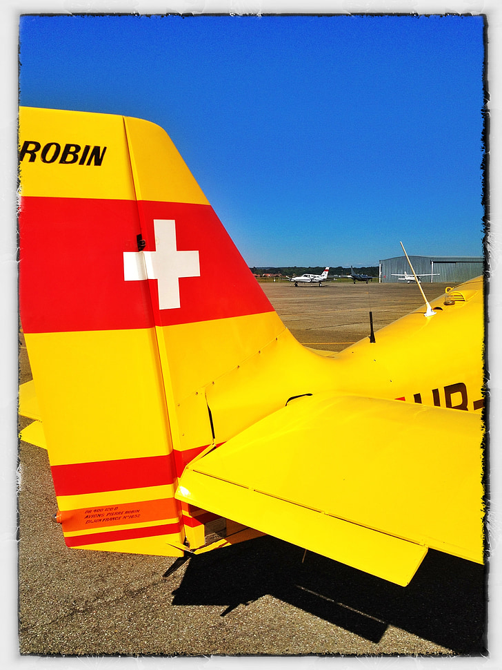 basel, airport, prior to, robin, light aircraft, sky, blue