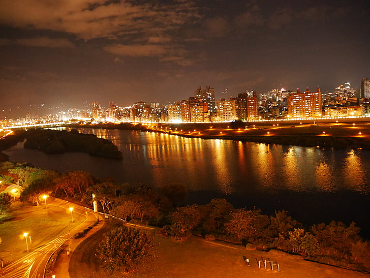 night view, river banks, 燈