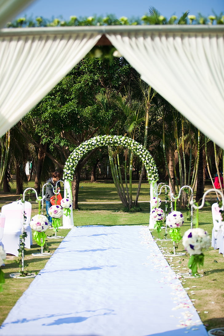 ceremony pavilion, wedding, white and green