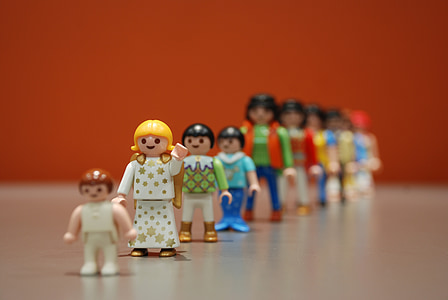 row, playmobil, at the front