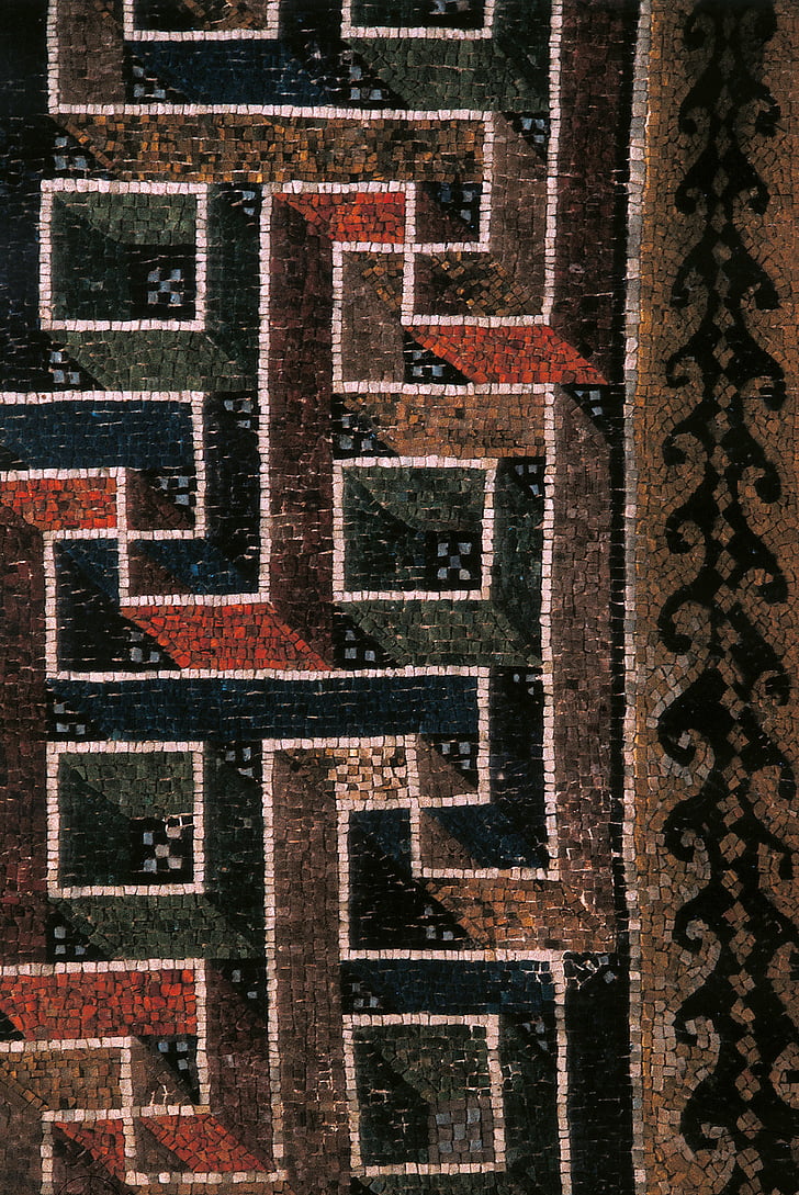 Mozaika, geometrické, tri rozmerové, farebné, Meander, námestie, kríž