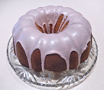 white cake, raspberry icing, sugar, fruit, food, dessert, cake