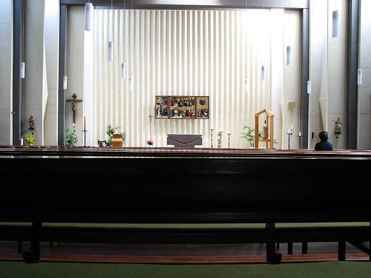 church, church room, interior, triptych, tabernacle, altar, nave