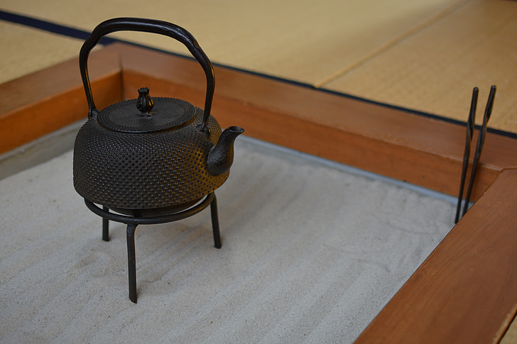 japan, iron, iron kettle, bottle, pot, hearth, tatami mats