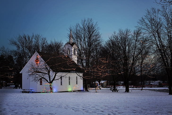 Noel Kilisesi, Gece kilisede, Holiday kilise, Xmas şehir, Noel ışıkları, manzara