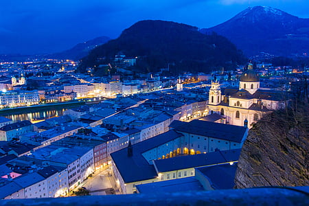 Salzburg, Avusturya, mönchberg, Collegiate Kilisesi, eski şehir, abendstimmung