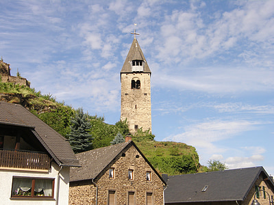 Мозель, Церковь, здание