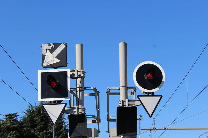 traffic lights for trains, railway station, report, railway lines, danger, red