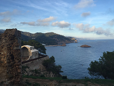 Tossa de Μαρ, Ισπανία, Ακτή, στη θάλασσα, διακοπές, το καλοκαίρι, βουνά