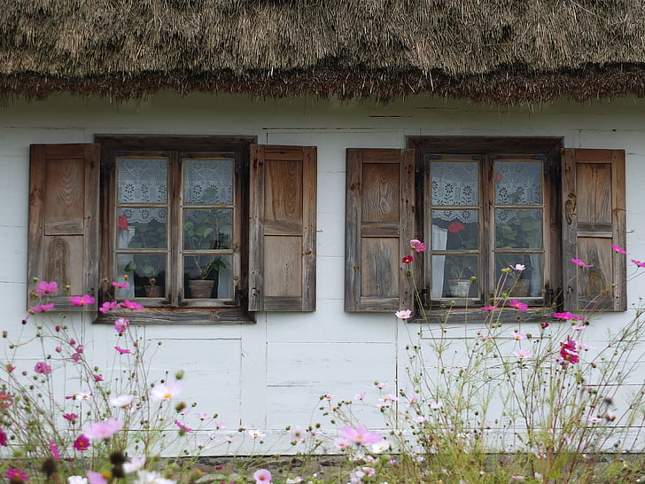 Chata, Village, chatrč so slamenou strechou, okno, Poľsko village, okenice