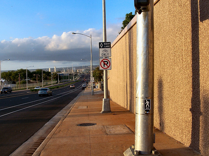 Saltsjø blvd, bybildet, Pearl city, solfylte bybildet, Hawaii, metall trafikk pole