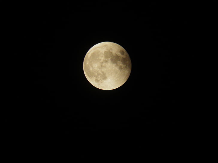 місяць, природний супутник, Сонячна система
