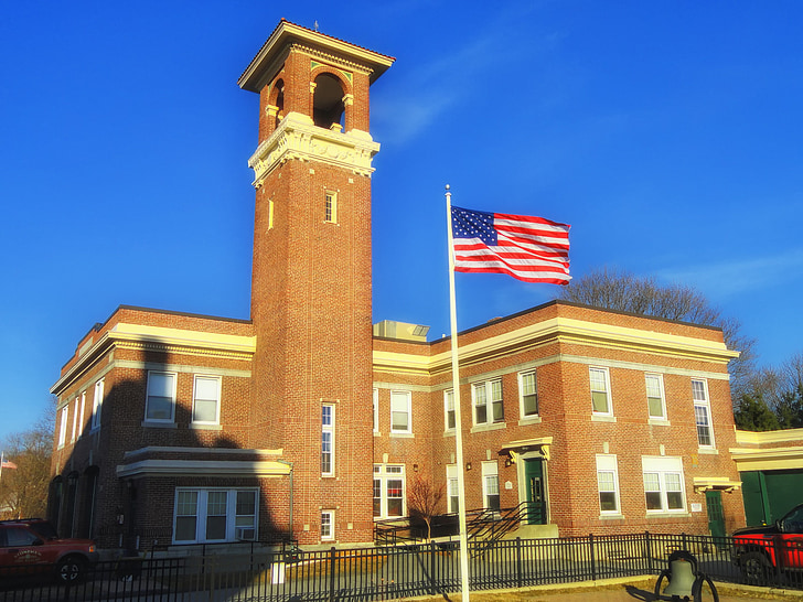 Stoneham, Massachusetts, Remiza strażacka, budynek, Wieża, Flaga, niebo