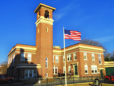 Stoneham, Massachusetts, Stasiun pemadam kebakaran, bangunan, Menara, bendera, langit