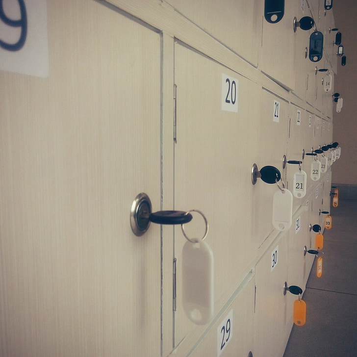 locker, keys, locked