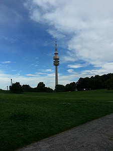 Torretta di Olympia, Monaco di Baviera, Parco Olimpico, Torre, nuvole