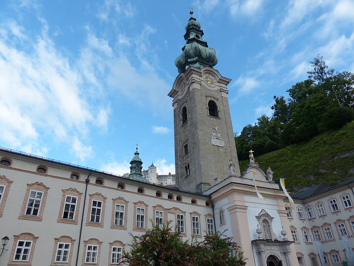 Collegiate church, kirke, St peter, Sankt peter, Collegiate church i st peter, Salzburg, romersk-katolske