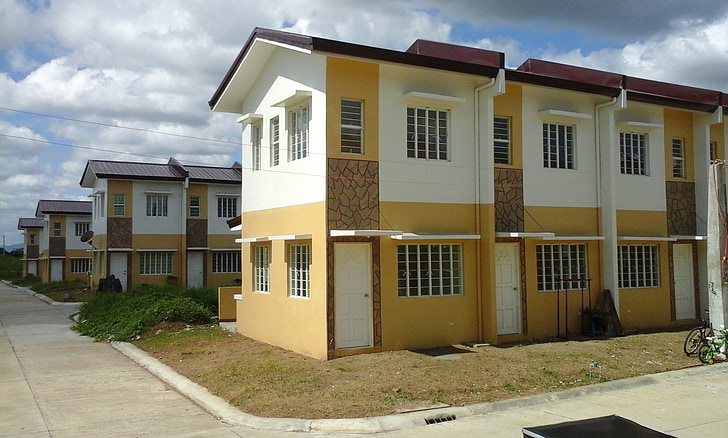 Mercedes evleri, ev, Batangas
