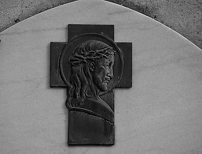 Christus, schwarz / weiß, Skulptur, Zeichen, Bronze, Hommage, Denkmal