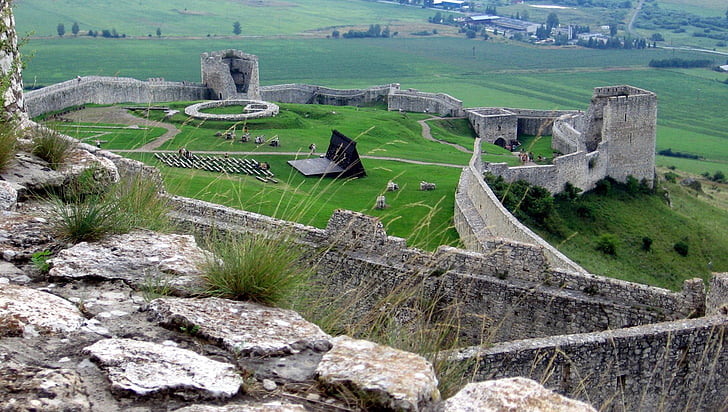 Castillo, turňa, las ruinas de la, paredes, piedras, ruinas, lugar famoso
