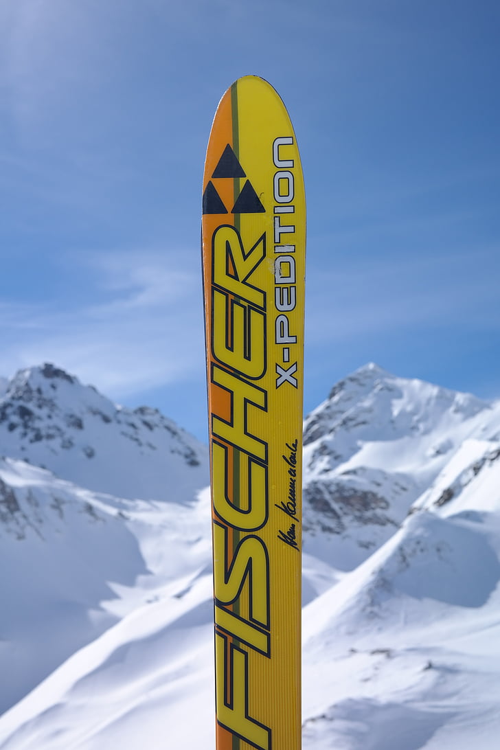 ski, skiing, surreptitious advertising, fischer, fischer ski, touring skis, yellow