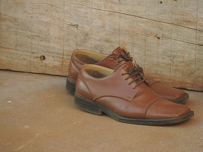 old shoe, brown shoe, shoe, fashion, clothing, pair, men