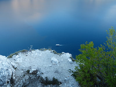 ferry, ship, garda, from above, viewpoint, bocca larici, blue