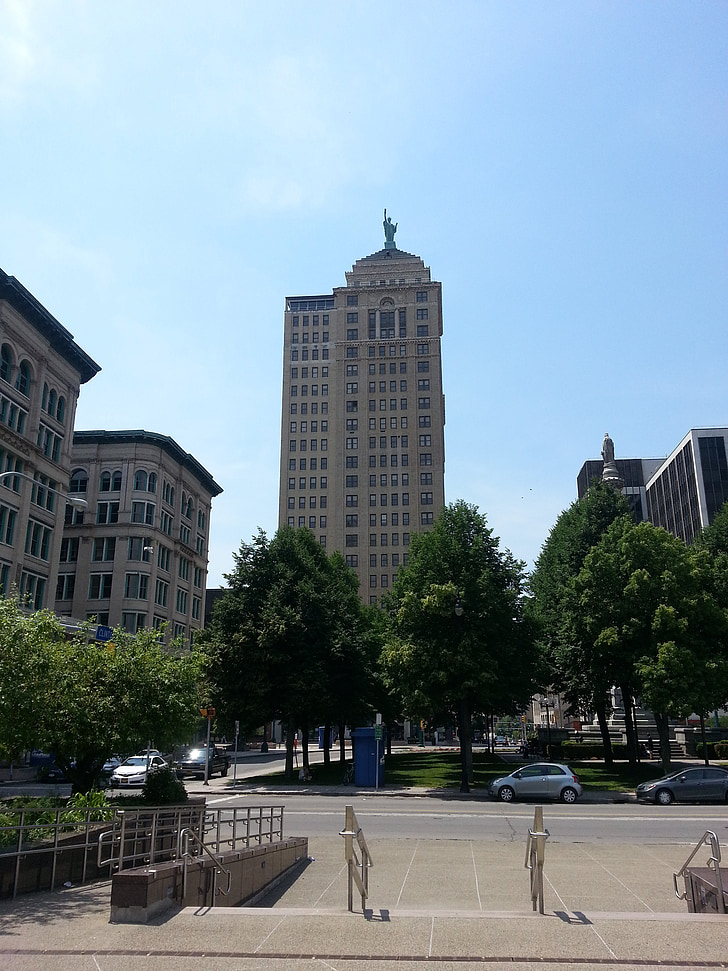 Buffalo, New York-i, utca-és városrészlet, épület, felhőkarcoló, szecessziós stílusú, belváros