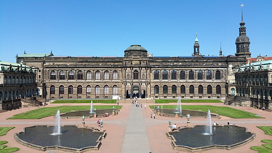 Zwinger, Dresden, Alemania, Palacio