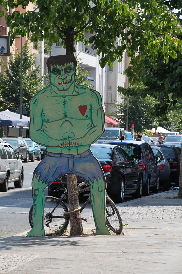 Hulk, laid, Figure, sculpture, monstre, chair de poule, coeur