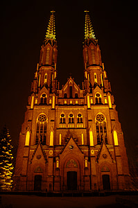 à noite, a Catedral, floriana St, Varsóvia, distrito de Praga, Polônia, Igreja