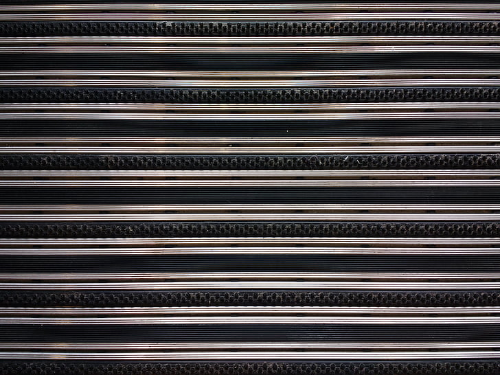 floor mat, stripes, metal, rubber, black, horizontal, lines