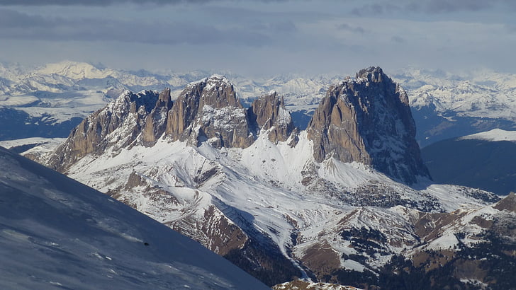 Sassolungon, Dolomiitit, vuoret, Italia, lumi, sininen taivas, Panorama
