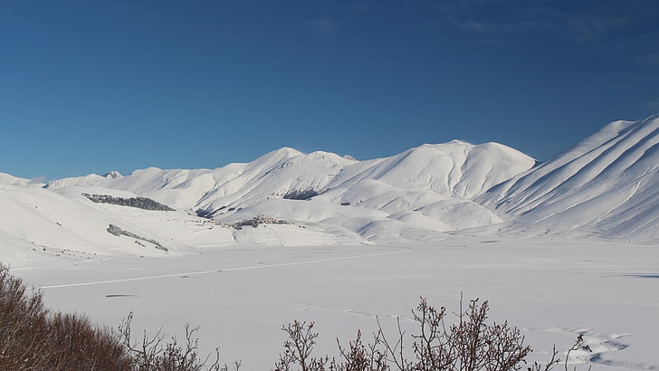 Castelluccio, βουνά, χιόνι, Νόρτσια
