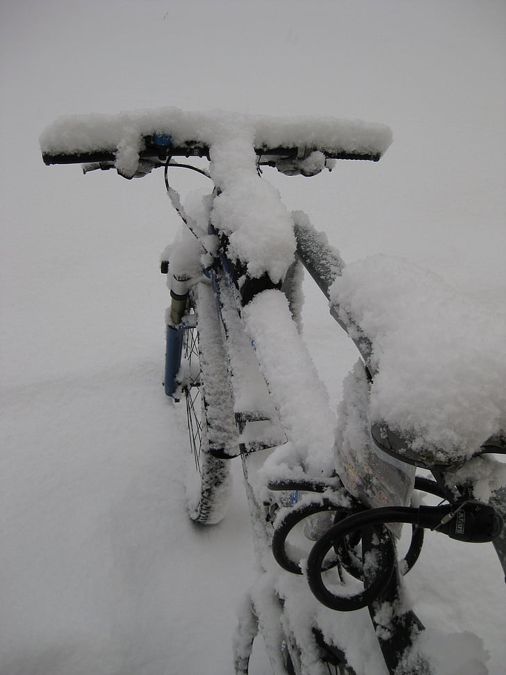 Mountain-bike, Fahrrad, eingeschneit, Schnee, Winter