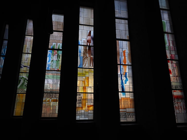 kirkon ikkunan, ikkuna, värikäs, lasi, lasimaalaus, Johannes Kastaja, Johannes Kastajan kirkko