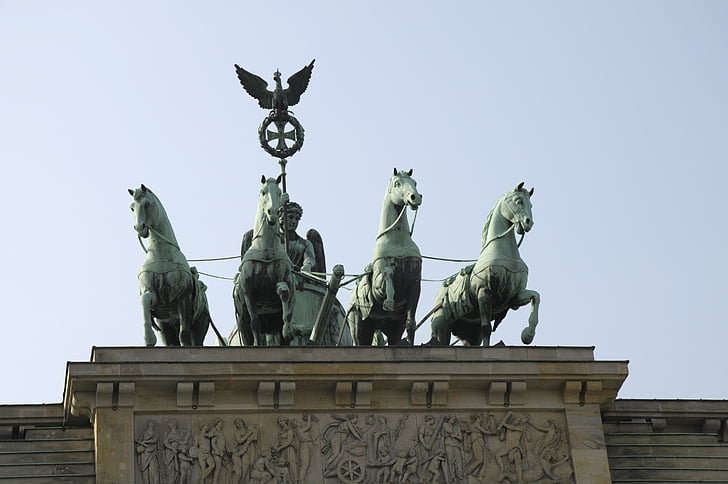 Cổng Brandenburg, Béc-lin, kiến trúc, xây dựng, mặt trời, bầu trời xanh, nghệ thuật