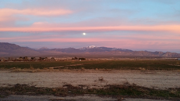 východ mesiaca, západ slnka, oblaky, Desert, farma, Príroda, večer