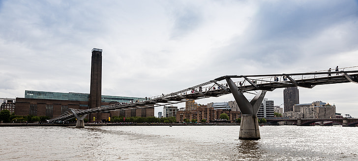 Most, Rzeka, Thames, Millennium, niebo, Miasto, wody
