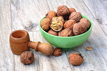 walnut, walnuts, smash, autumn, nuts, split, the nutcracker