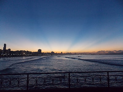 Wschód słońca, niebo, mar, budynki, Santos