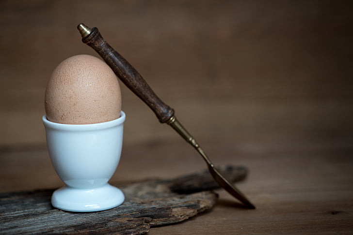 egg, hen's egg, brown egg, eggshell, food, nutrition, eat