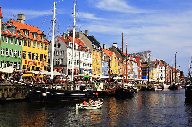 Danska, Kopenhagen, brodovi, luka, kanal, boja, šarene
