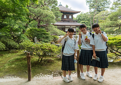 persona, personas, niños de la escuela, uniformes, Arashiyama, Japón, jóvenes