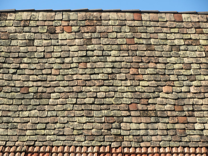 Obere haupstr, Hockenheim, telhado de azulejos, telha simples, telha de coroa, telhado, telhas