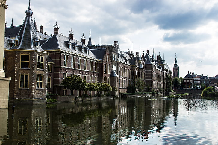 het platform, gebouwen, Parlementsgebouw, Den Haag, stad