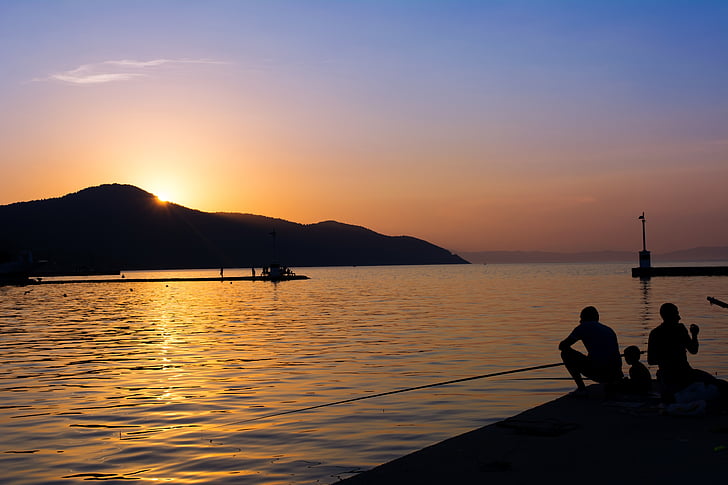 Егейско море, обратно осветена, цветно изображение, копие пространство, здрач, Европа, рибар