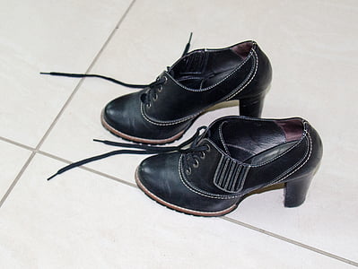 topánky, Dámske, podpätky, Podrobnosti, topánky na šnúrky, Pavol, dosky
